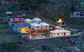 Kinara Resort & Cafe